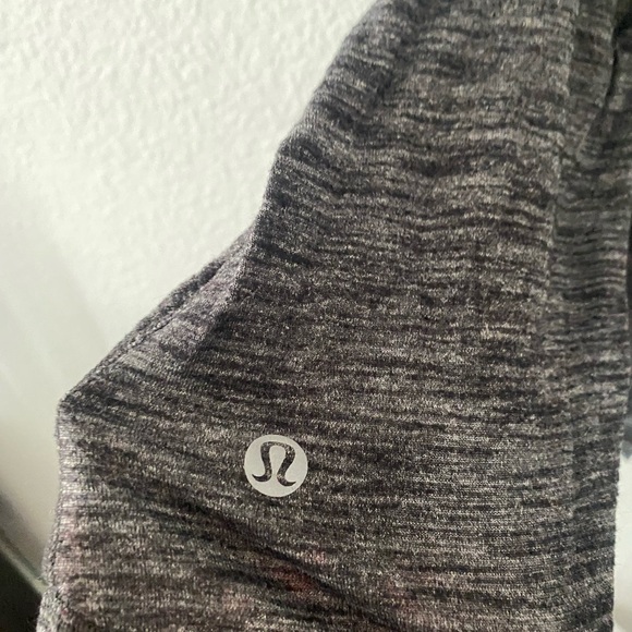 Lululemon tank top - Picture 9 of 10
